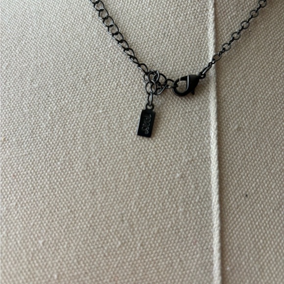 Elegant Black Beaded Necklace - Picture 2 of 2